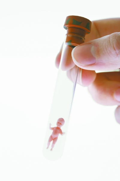 �Թ�Ӥ��Ϊʲô�ж���Ů��