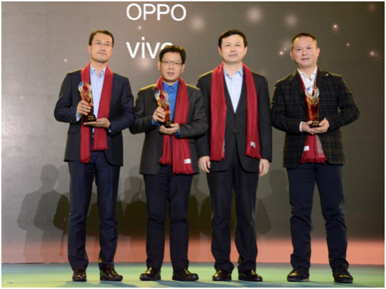 �й�����2016��ҵ���ʢ��Ļ OPPOն�������