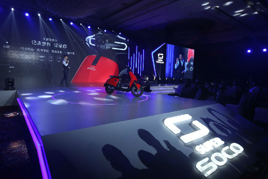 ����CU﮵糵�������㣬���조������������塱