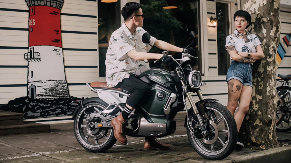 ��һ����ʿ���������֡�,��������綯