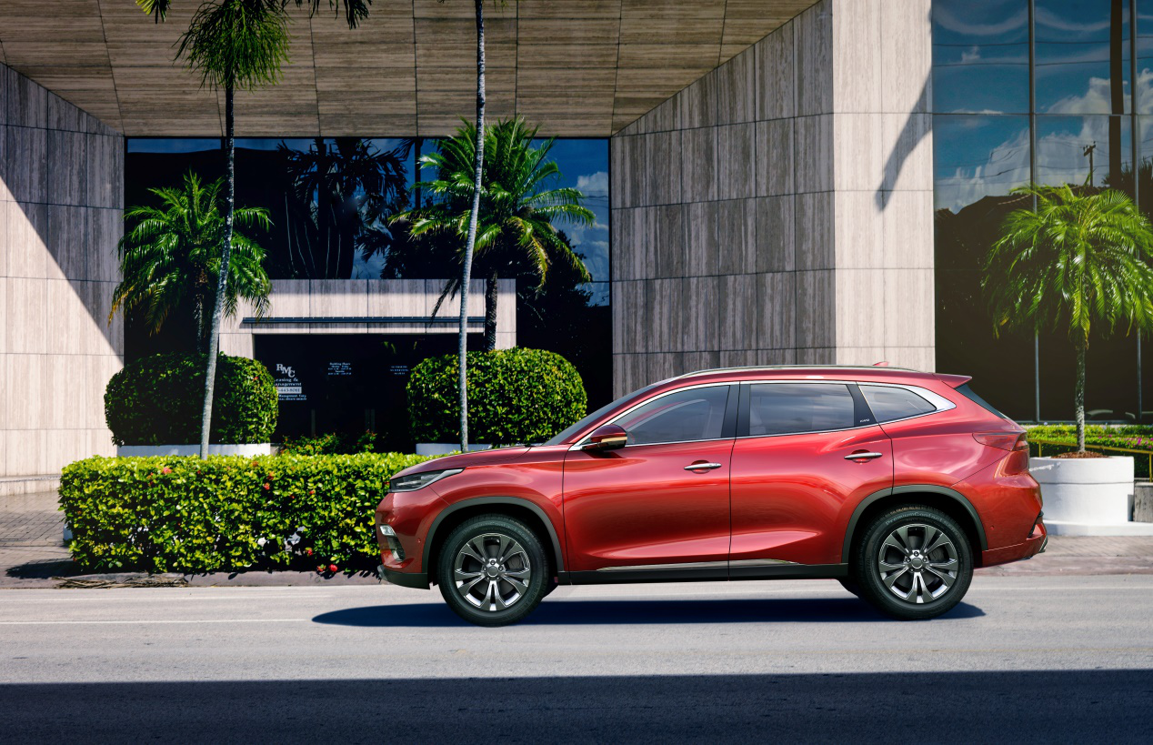 EXEED��������������̤�ϡ���;����ָ�����߶���ǿ