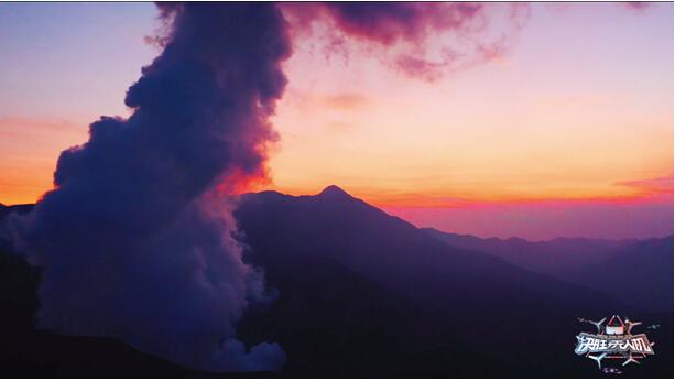 ���а桰�ٶ��뼤�顱 ��Ѷ��Ƶ��¼Ƭ����ʤ���˻�������12��18��