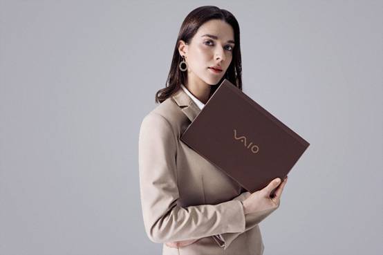 �¿�VAIO SX14����Ԥ�ۿ��� խ��4K��������1����