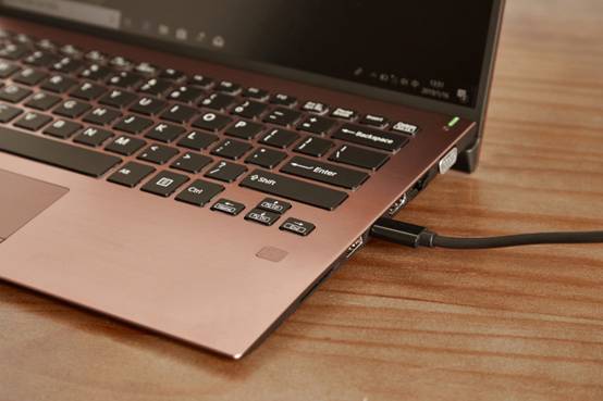 �¿�VAIO SX14����Ԥ�ۿ��� խ��4K��������1����