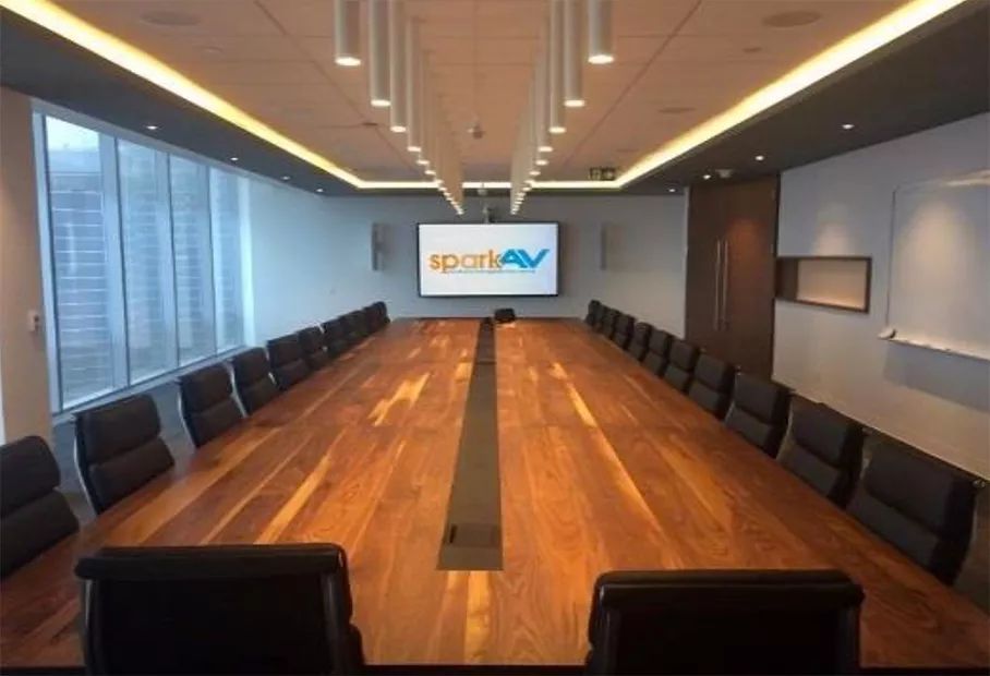 CLOCKAUDIO ��˷�������OLE MAJORLY INDIE��˾