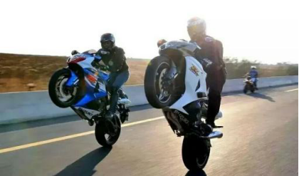 ���ﺣ˿����Ħ�г��Ļ��ڣ���������ʹ�����������棡