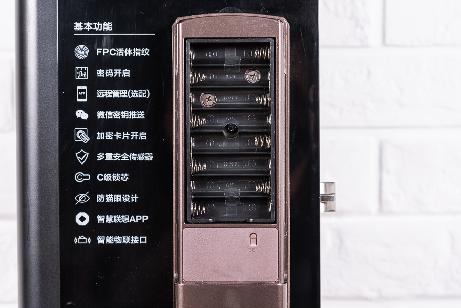 ��������ָ����R2 WiFi�����⣺�����򵥺��ã����ȴ�ͳ��������ȫ