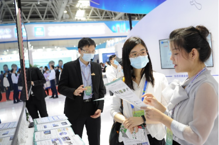 ���ָ��ܴ�������й��罨���ž���������Ľ������й�����ɹ�չ����