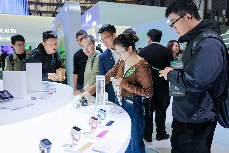 TCLʵҵAWE 2026���´���Ʒ�ƻ�����԰��������+AI�����ǻ�����ֿɼ�